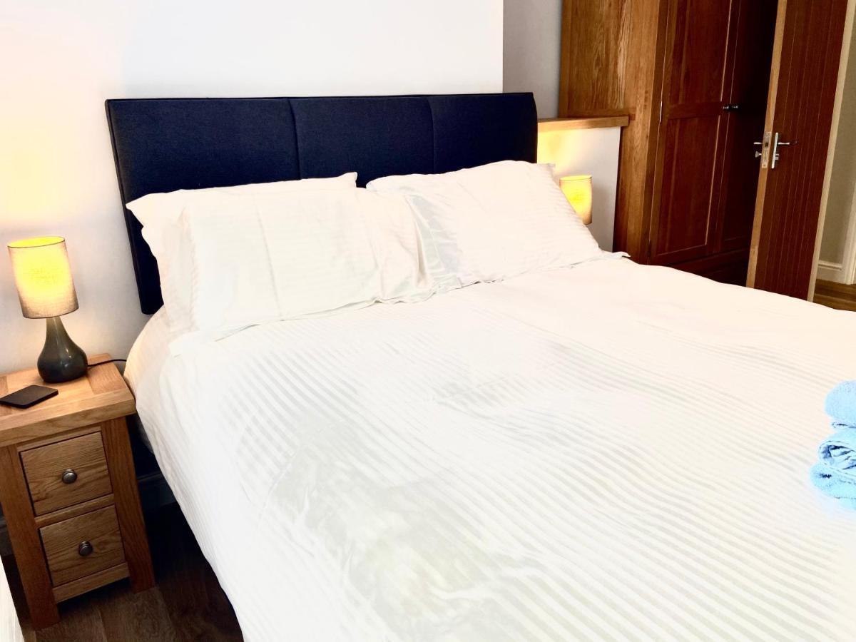 Gwesty Gadlys Hotel Cemaes Bay Eksteriør bilde